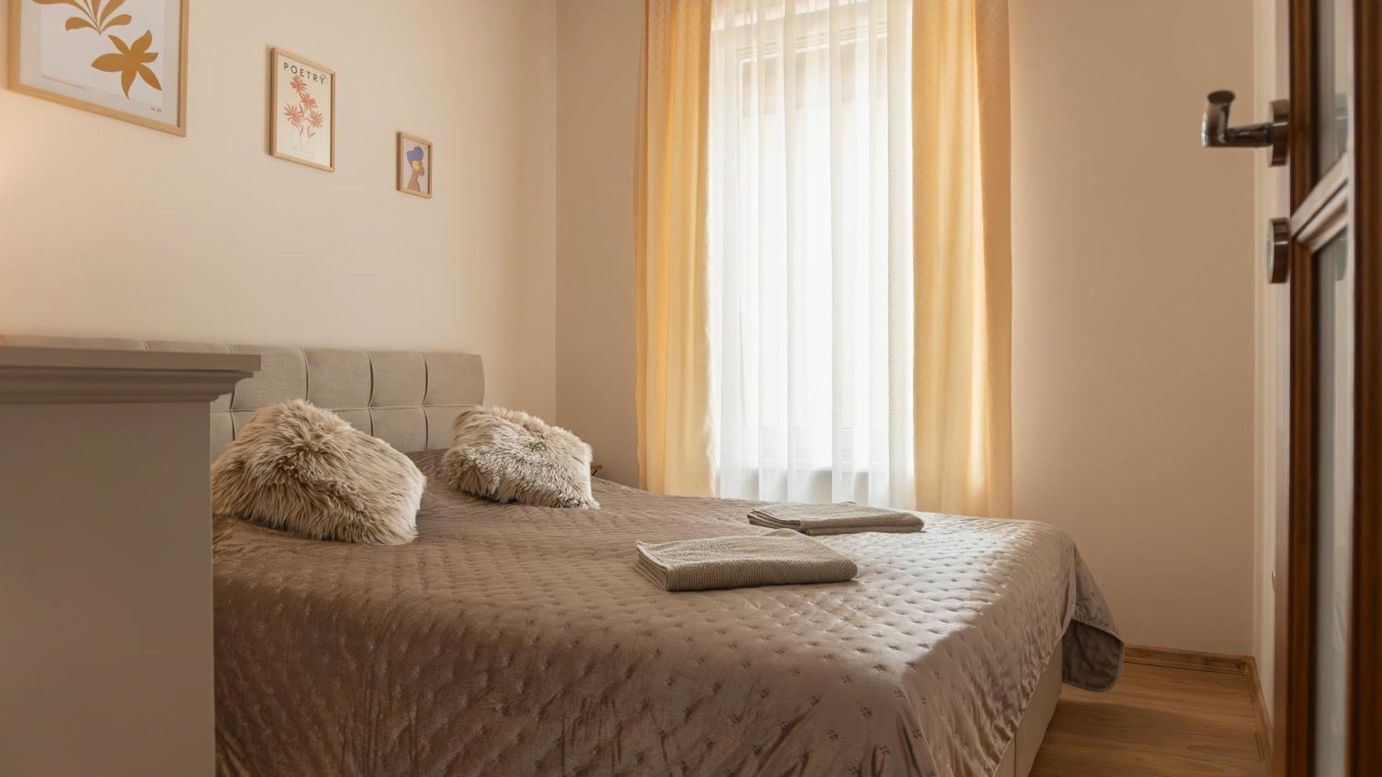Thermal Irisz Apartman Kiskunhalas Exteriér fotografie